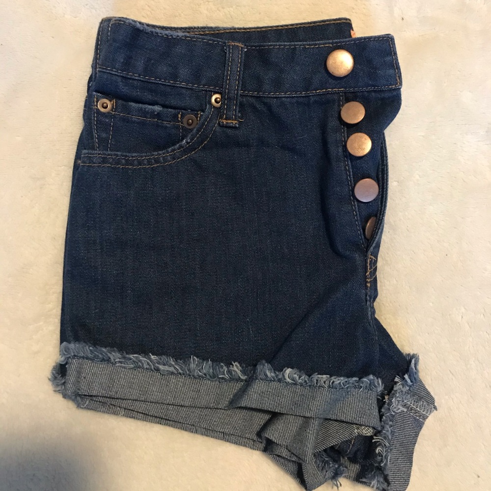 Free Heart Shorts - Picture 5 of 5